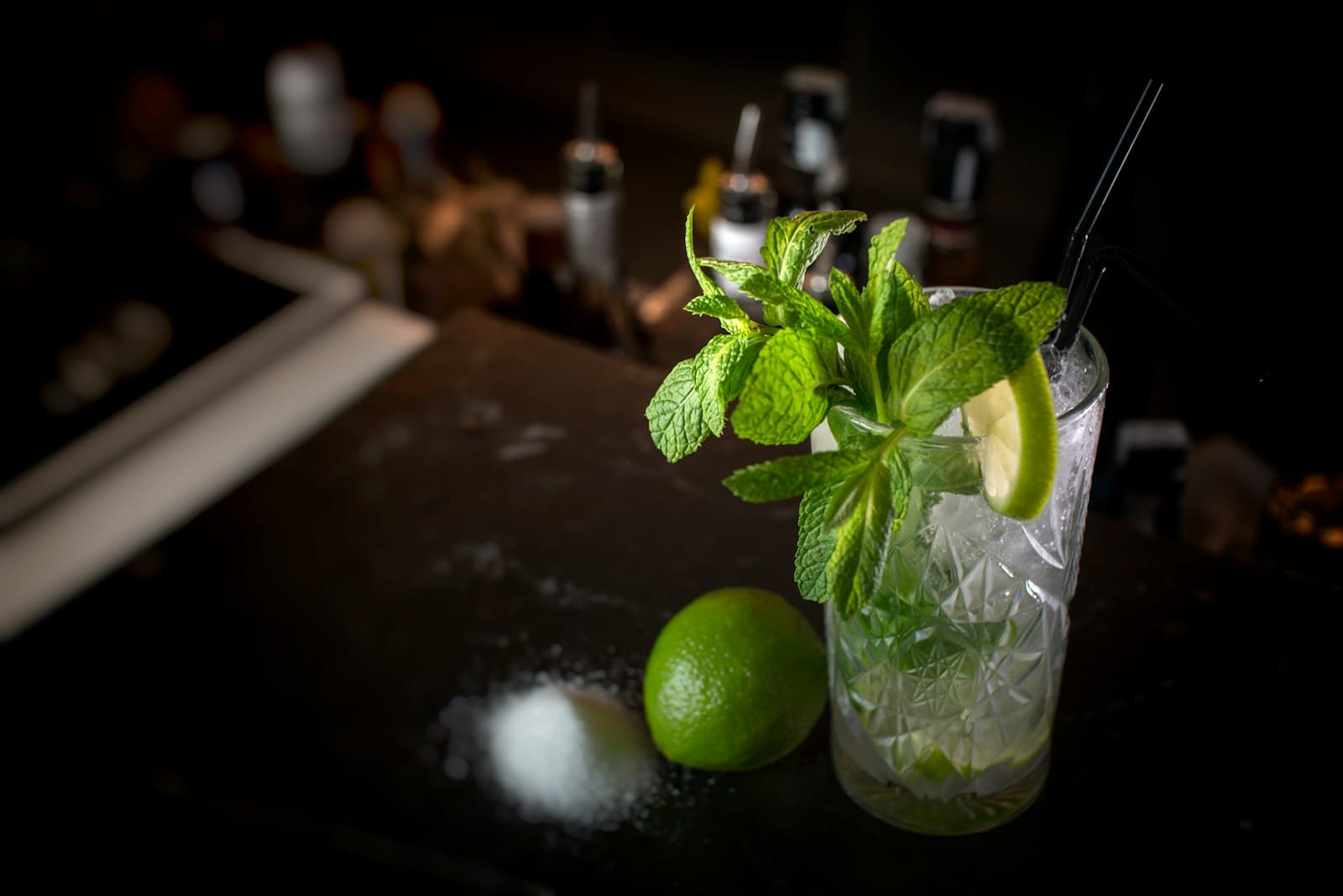 Mojito with lime and mint